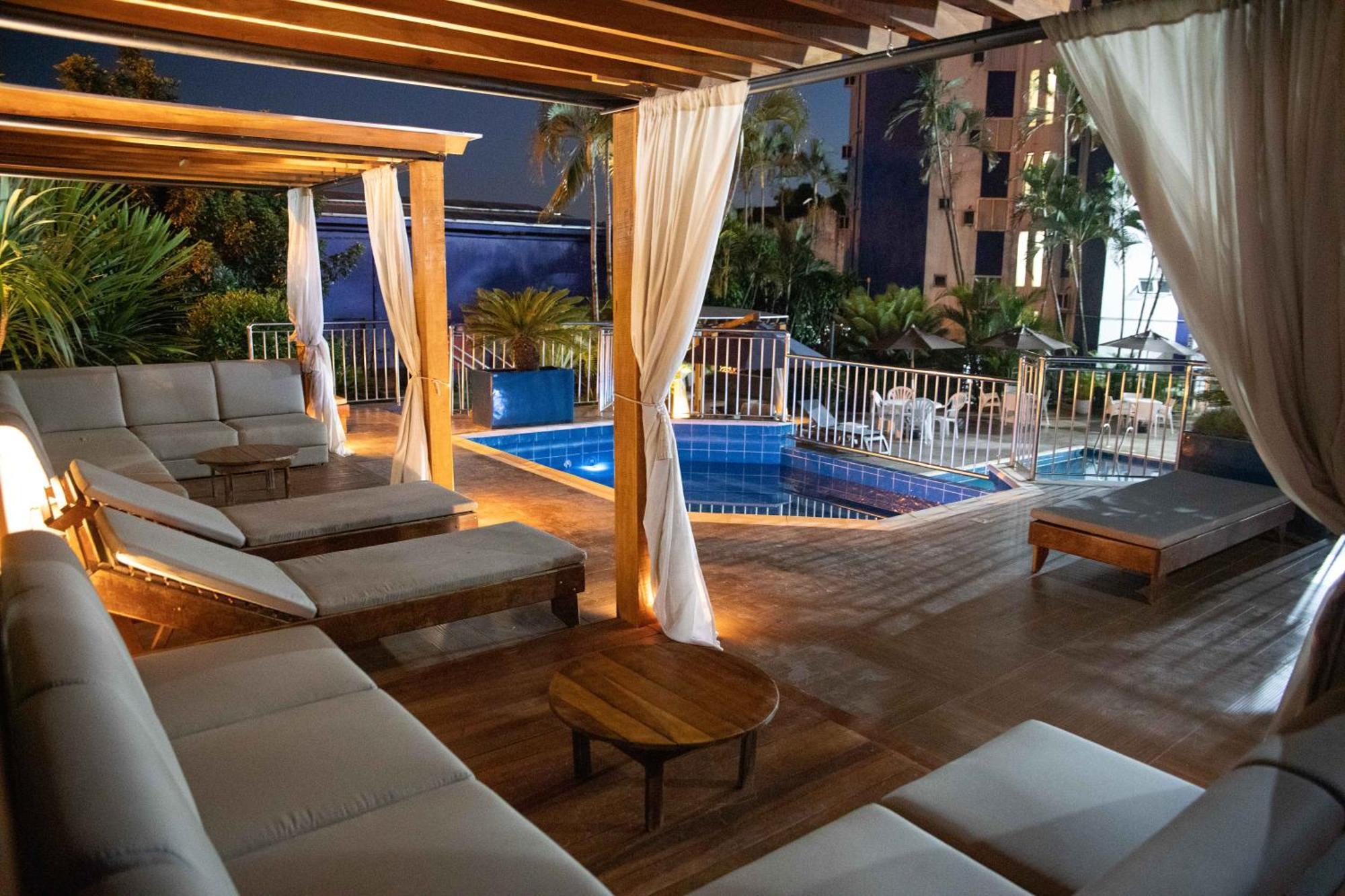 Hotel Portinari Centro Фос ду Игуасу Екстериор снимка