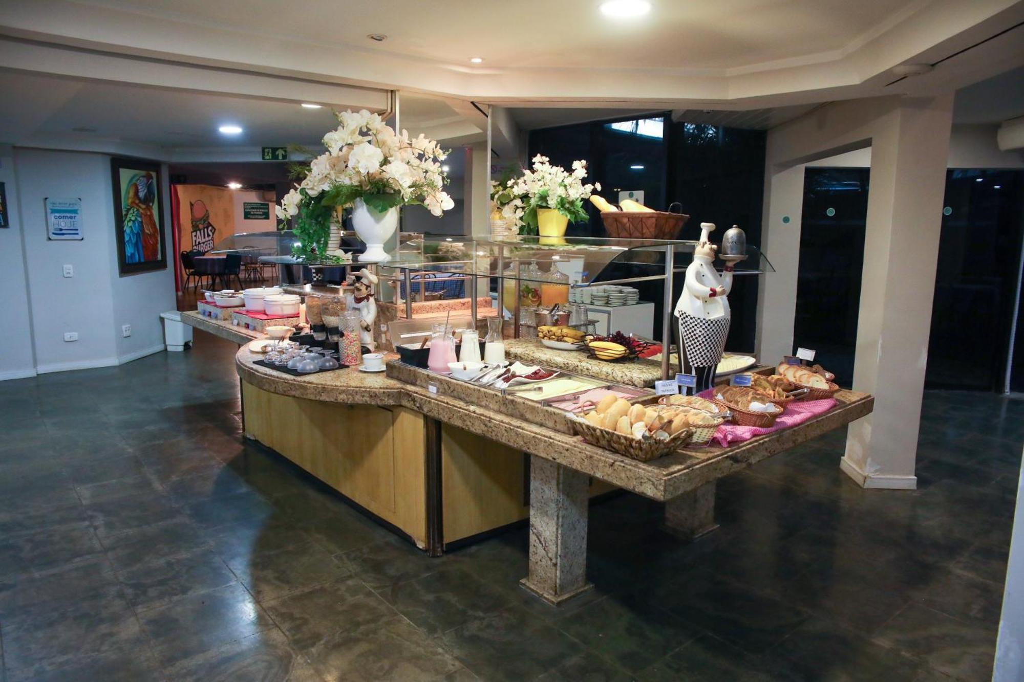 Hotel Portinari Centro Фос ду Игуасу Екстериор снимка