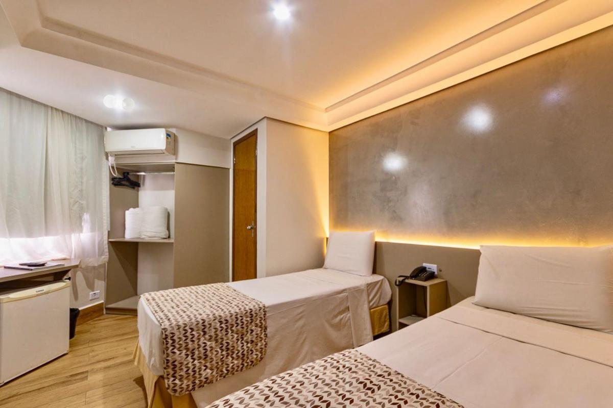 Hotel Portinari Centro Фос ду Игуасу Екстериор снимка